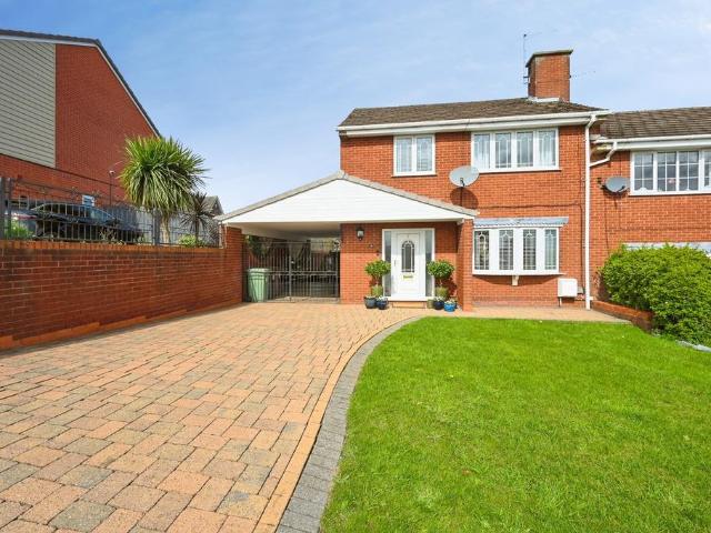 3 bedroom semi detached house for sale