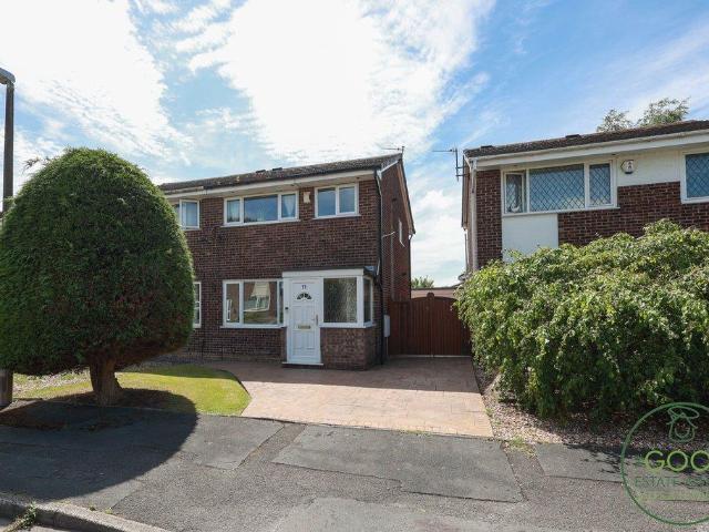 3 bedroom semi detached house for sale