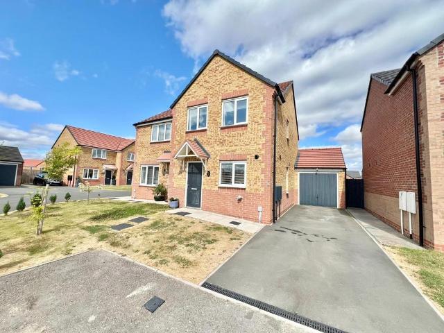 3 bedroom semi detached house for sale