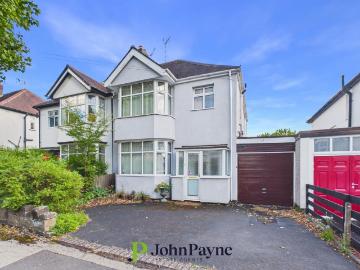 3 bedroom semi detached house for sale