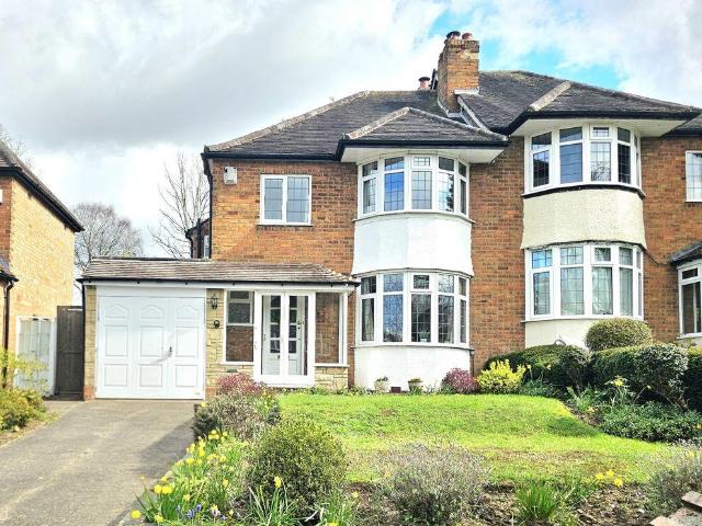 3 bedroom semi detached house for sale