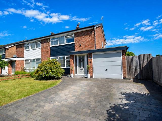 3 bedroom semi detached house for sale