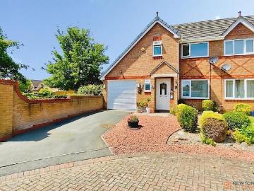 3 bedroom semi detached house for sale