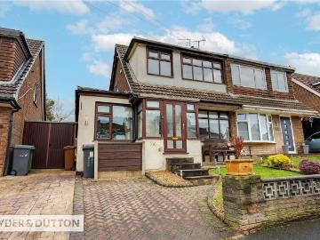 3 bedroom semi detached house for sale