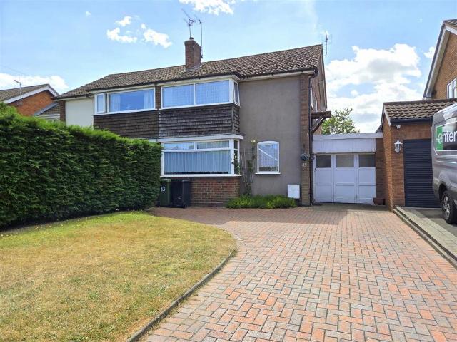 3 bedroom semi detached house for sale