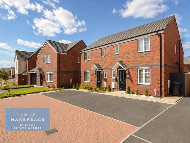 3 bedroom semi detached house for sale