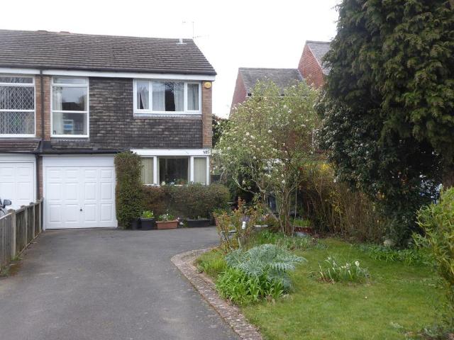 3 bedroom semi detached house for sale