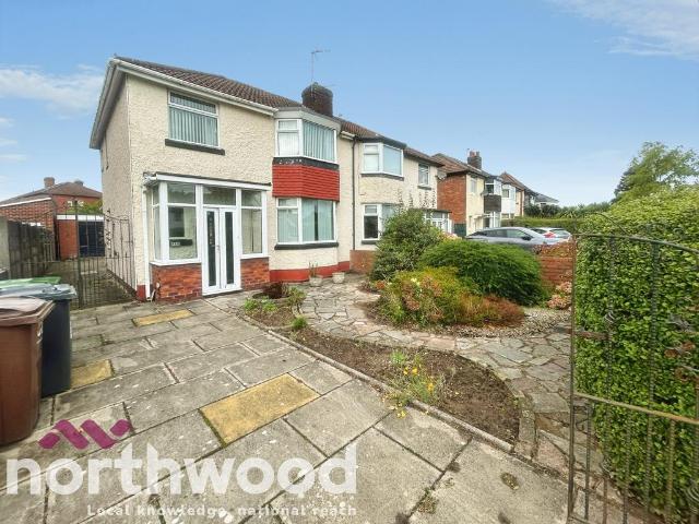 3 bedroom semi detached house for sale