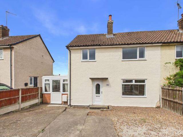3 bedroom semi detached house for sale
