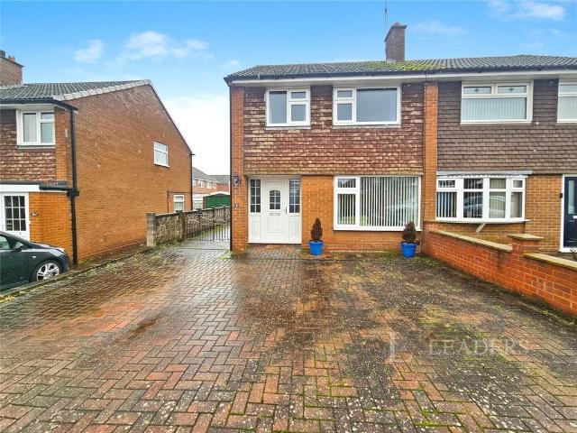 3 bedroom semi detached house for sale