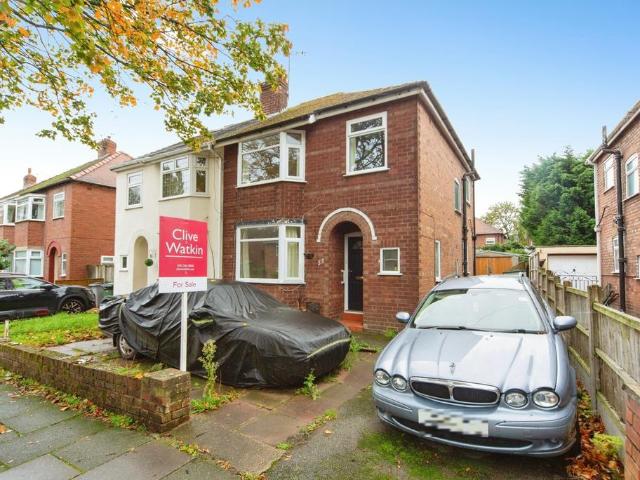 3 bedroom semi detached house for sale