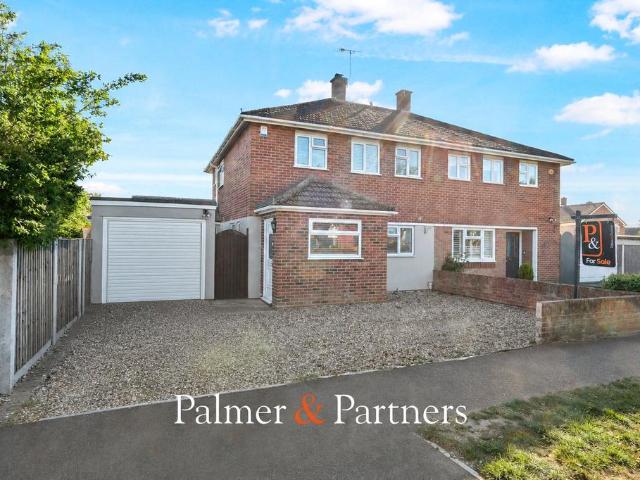 3 bedroom semi detached house for sale