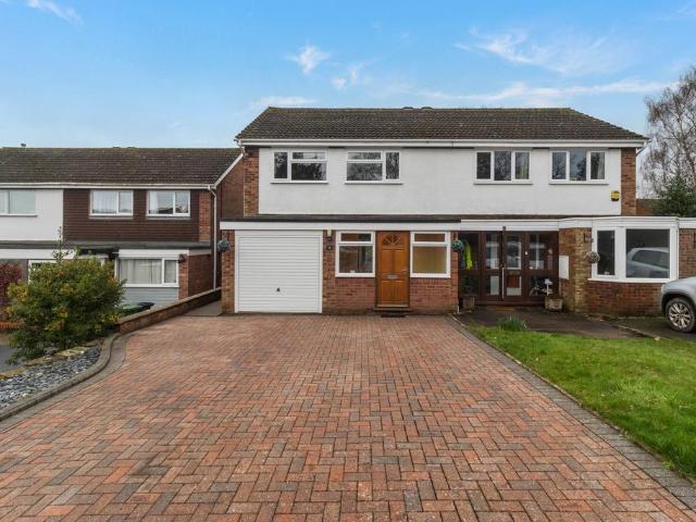 3 bedroom semi detached house for sale