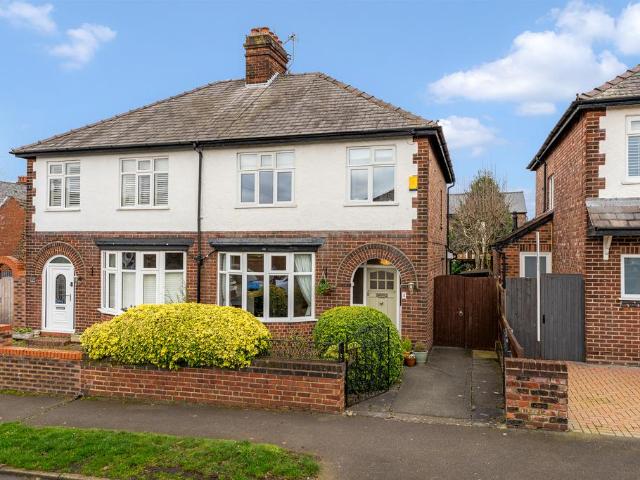 3 bedroom semi detached house for sale