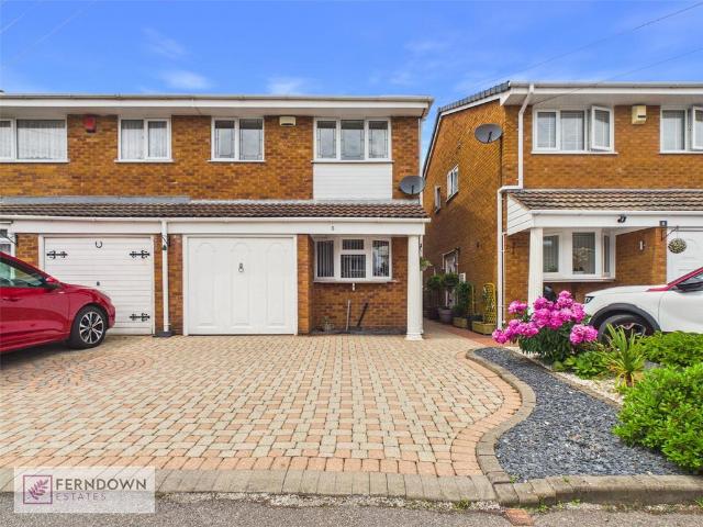 3 bedroom semi detached house for sale