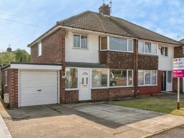 3 bedroom semi detached house for sale