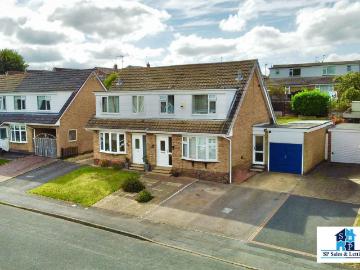 3 bedroom semi detached house for sale