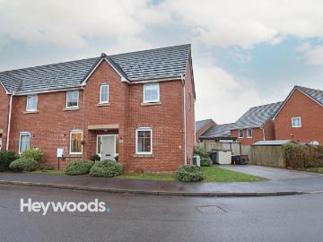 3 bedroom semi detached house for sale