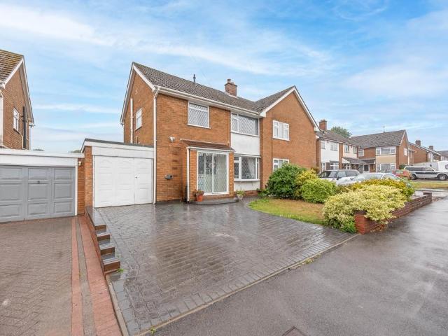 3 bedroom semi detached house for sale