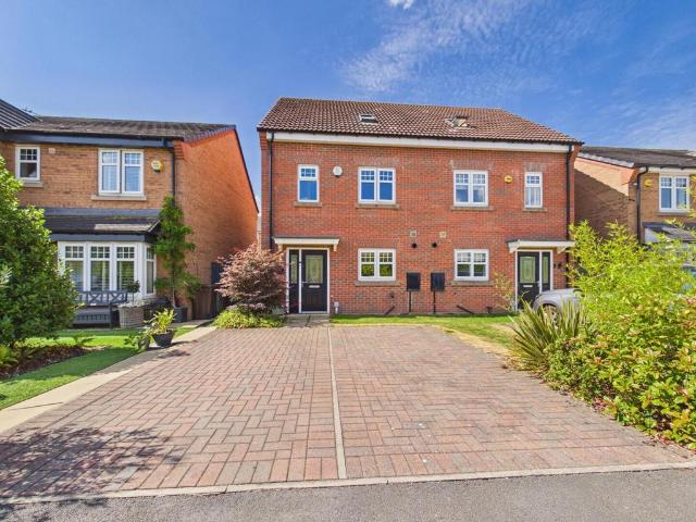 3 bedroom semi detached house for sale