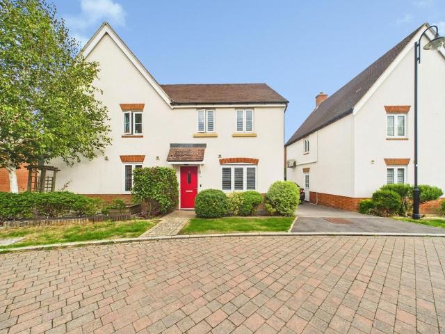 3 bedroom semi detached house for sale
