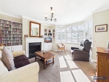 Harrow, Greater London - Garden, Equipped kitchen