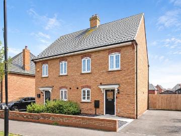 3 bedroom semi detached house for sale