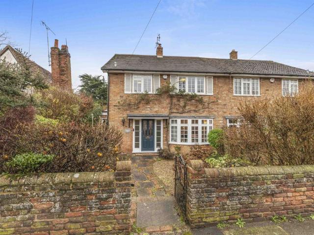 3 bedroom semi detached house for sale