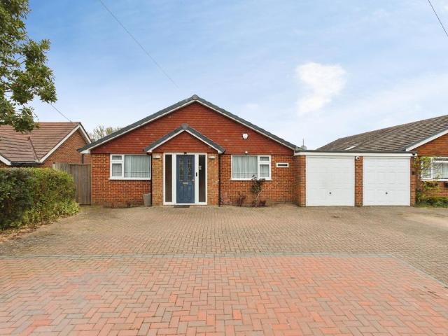 3 bedroom bungalow for sale