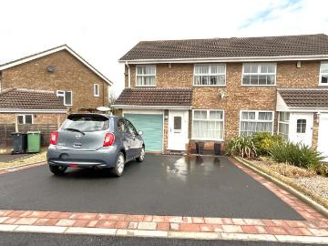 Dudley, West Midlands, Midlands - Garden