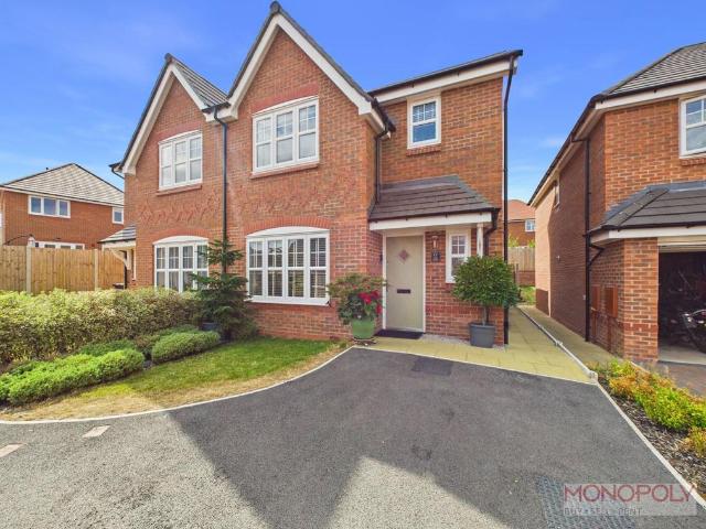 3 bedroom semi detached house for sale
