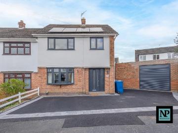 3 bedroom semi detached house for sale