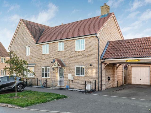 3 bedroom semi detached house for sale