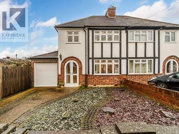 Pams Way KT19 Epsom, West Ewell Epsom, KT19, Epsom, Surrey county, South East England