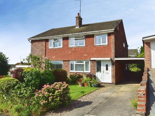 3 bedroom semi detached house for sale