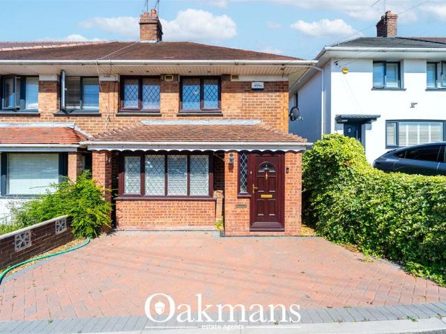 3 bedroom semi detached house for sale