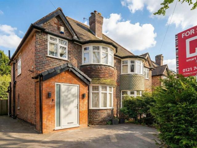 3 bedroom semi detached house for sale