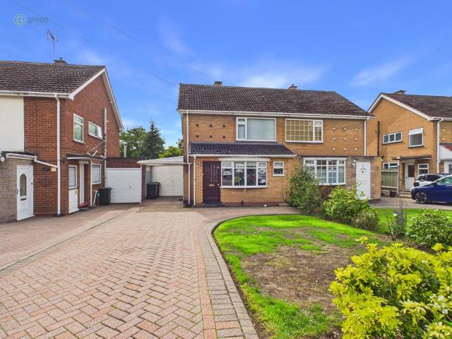 3 bedroom semi detached house for sale