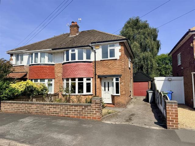 3 bedroom semi detached house for sale