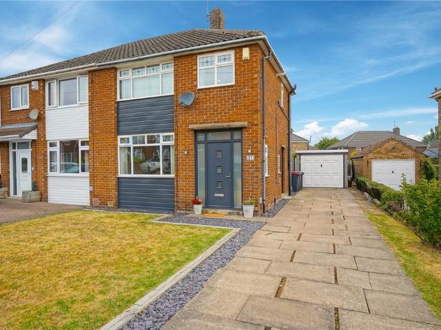 3 bedroom semi detached house for sale