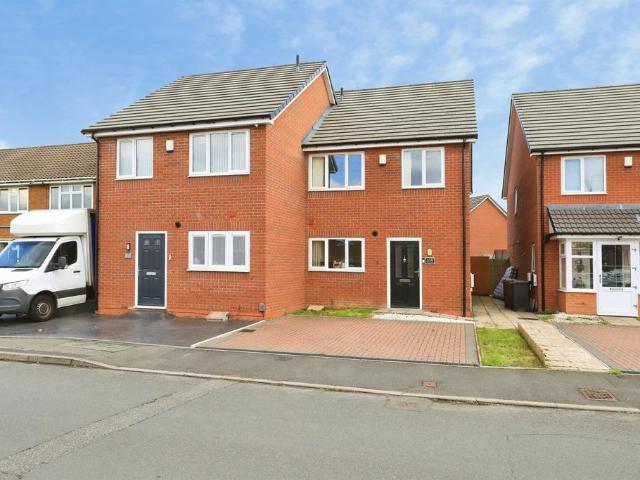 3 bedroom semi detached house for sale
