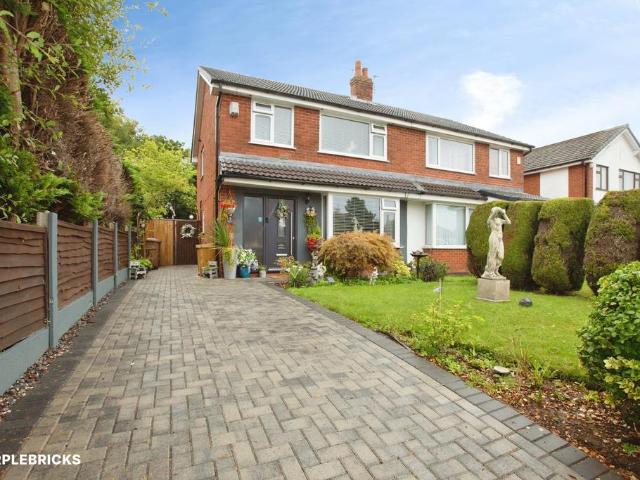 3 bedroom semi detached house for sale