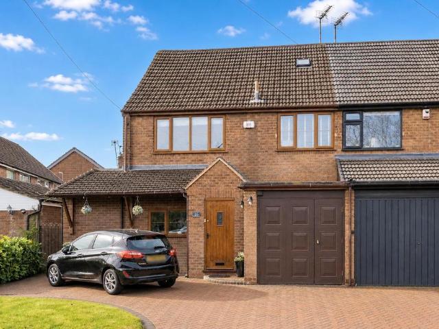 3 bedroom semi detached house for sale