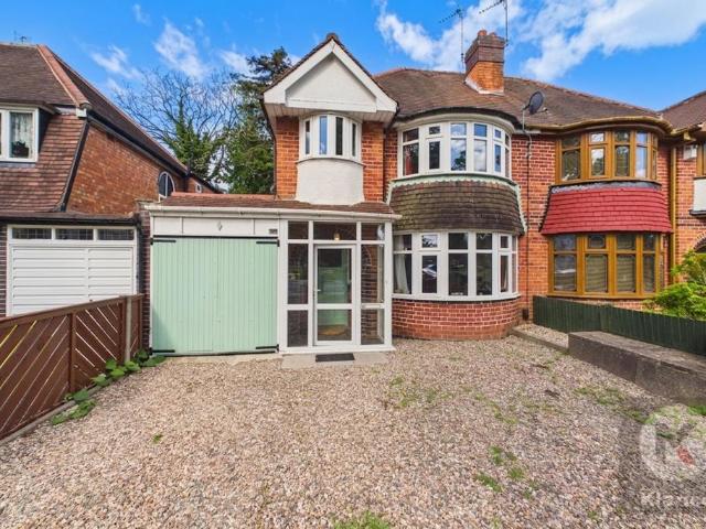 3 bedroom semi detached house for sale