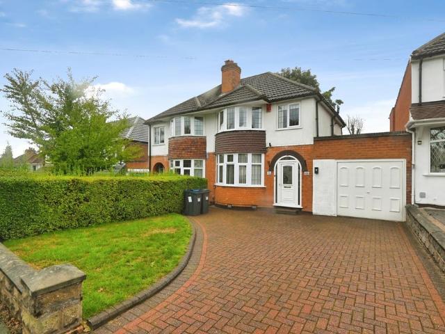 3 bedroom semi detached house for sale