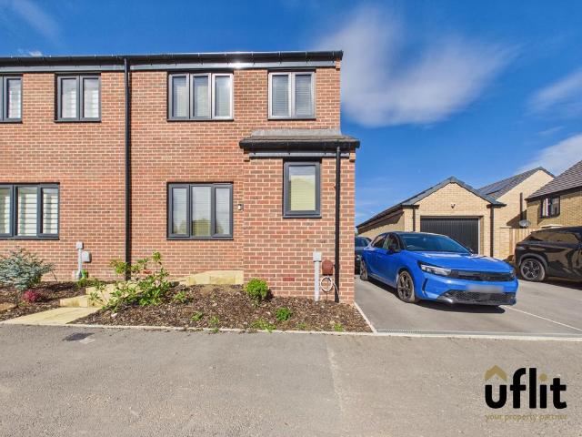 3 bedroom semi detached house for sale