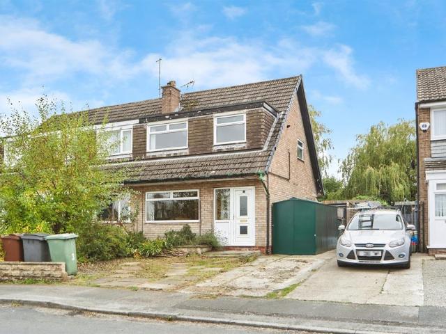 3 bedroom semi detached house for sale