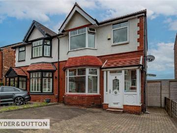 3 bedroom semi detached house for sale