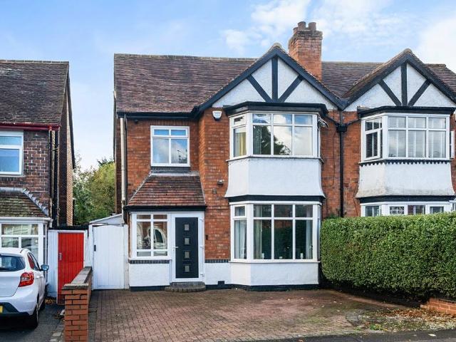 3 bedroom semi detached house for sale