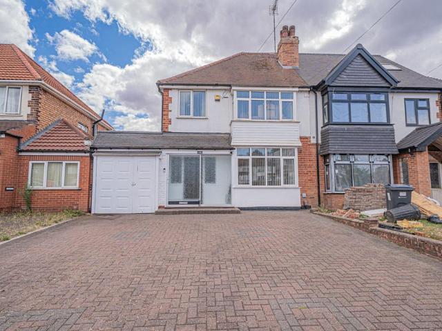 3 bedroom semi detached house for sale